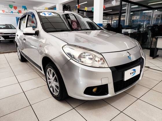 RENAULT SANDERO 1.6 EXPRESSION 16V FLEX 4P MANUAL RENAULT SANDERO 1.6 EXPRESSION 16V FLEX 4P MANUAL